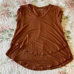 Latched mama nursing top